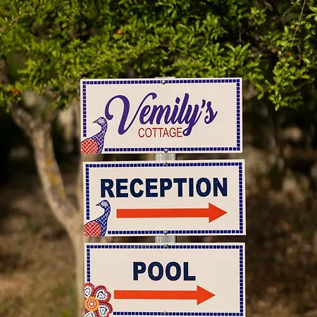 Villehardouin Farm Estate, & Apartments, Minia, Kefalonia 4* Argosztóli